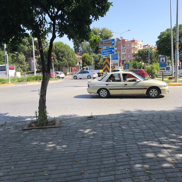 Photo taken at Petek Çöp Şiş by Hüseyin Ç. on 6/21/2020