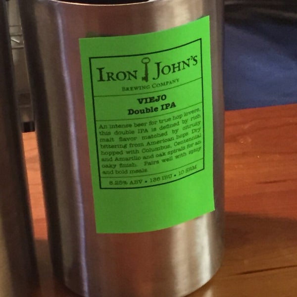 4/3/2015에 Reina C.님이 Iron John’s Brewing Company에서 찍은 사진