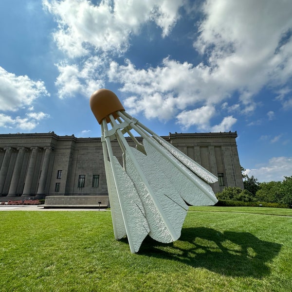 Photo taken at Nelson-Atkins Museum of Art by Cesar P. on 7/20/2023