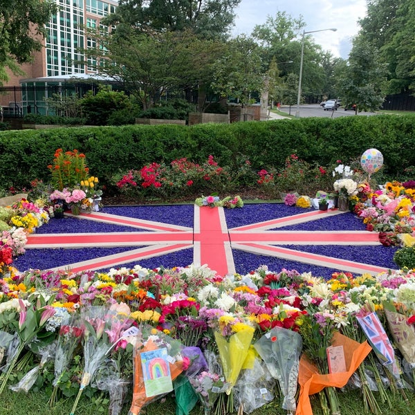 รูปภาพถ่ายที่ British Embassy โดย Cesar P. เมื่อ 9/11/2022