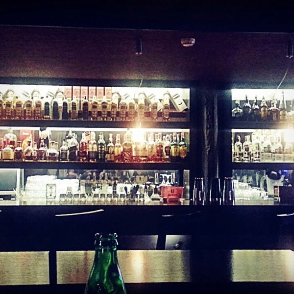 Photo prise au Мармалад Bar &amp; Dinner par 👑Jenny K. le9/8/2014