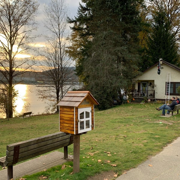 Old Orchard Park Port Moody, BC