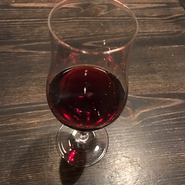 6/9/2019 tarihinde  Vadim V.ziyaretçi tarafından Red. Steak &amp; Wine'de çekilen fotoğraf