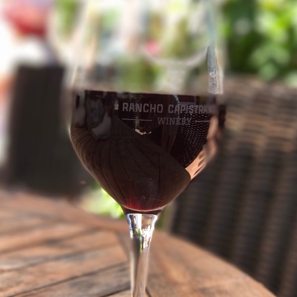 Das Foto wurde bei Rancho Capistrano Winery von Emilia D. am 5/21/2017 aufgenommen