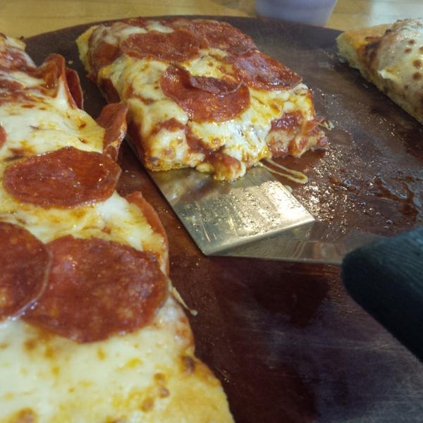 Pizza Hut (Now Closed) Pizzeria in Quincy Point