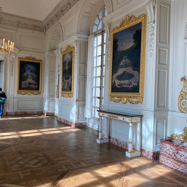 Photo taken at Grand Trianon by Tülay Ö. on 2/21/2020