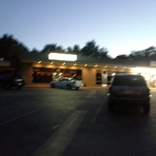 KC's Neighborhood Bar & Grill Bar