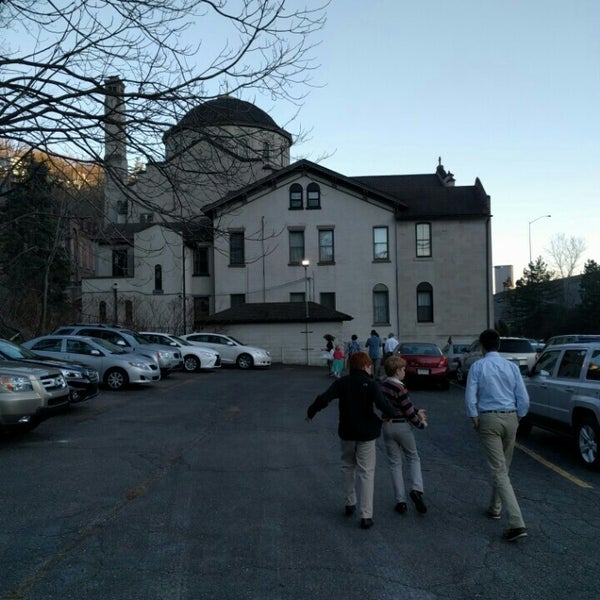 St. Boniface Catholic Church North Side 2 tips