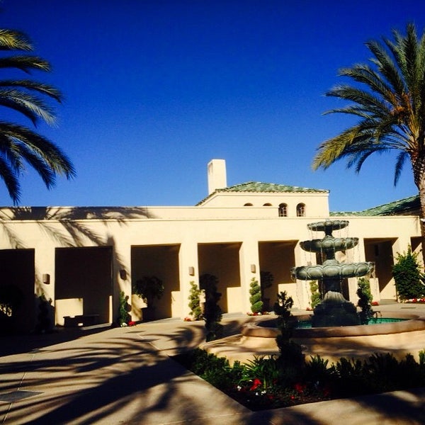 Снимок сделан в Marbella Country Club пользователем Luxury D. 2/10/2015