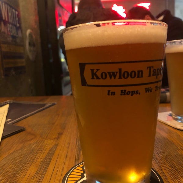 Photo taken at Kowloon Taproom by MN U. on 5/6/2019