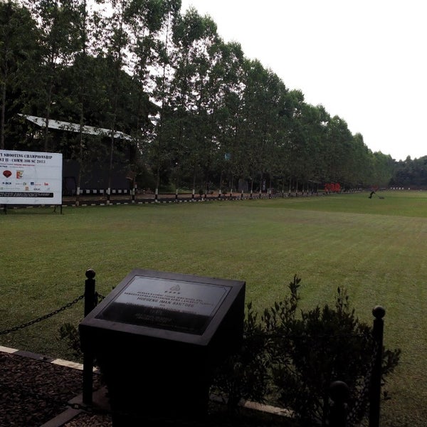 Fotos En Lapangan Tembak Mako Brimob Campo De Tiro En Depok