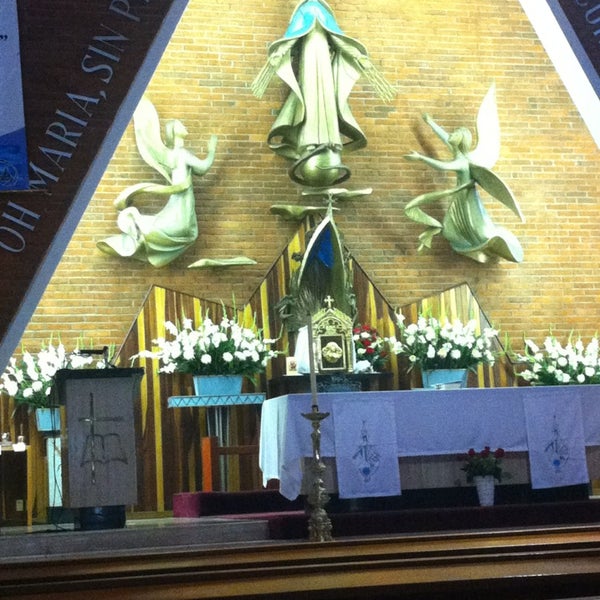 Photos at Iglesia de la Medalla Milagrosa