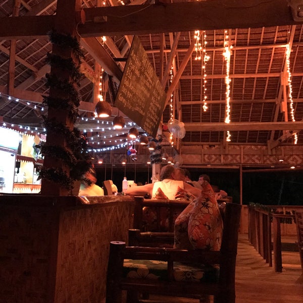 Photos At One Eyed Jacks Beach Bar In Moalboal