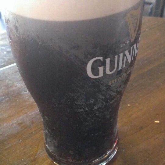 Foto tomada en Sean Patrick&#39;s Irish Pub  por John D. el 8/3/2013