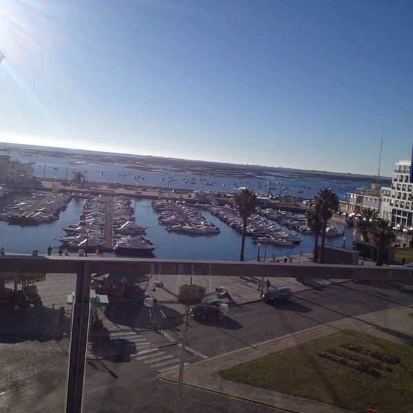 1/4/2015 tarihinde Karina M.ziyaretçi tarafından Hotel Faro'de çekilen fotoğraf