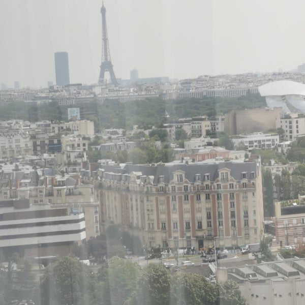 รูปภาพถ่ายที่ Meliá La Défense Paris โดย A.K เมื่อ 7/16/2019