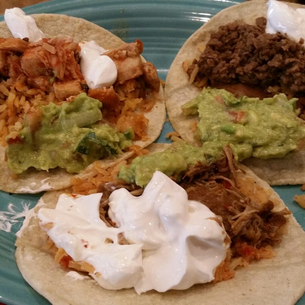 6/14/2018 tarihinde D L.ziyaretçi tarafından Pepe&#39;s Tacos Homer Glen'de çekilen fotoğraf