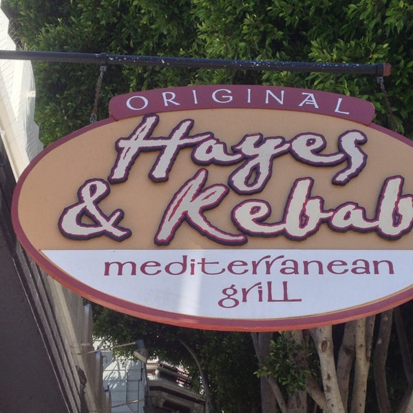 Photo prise au Hayes &amp; Kebab par Scott H. le9/14/2013