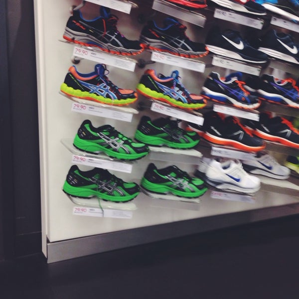 stadium outlet nike