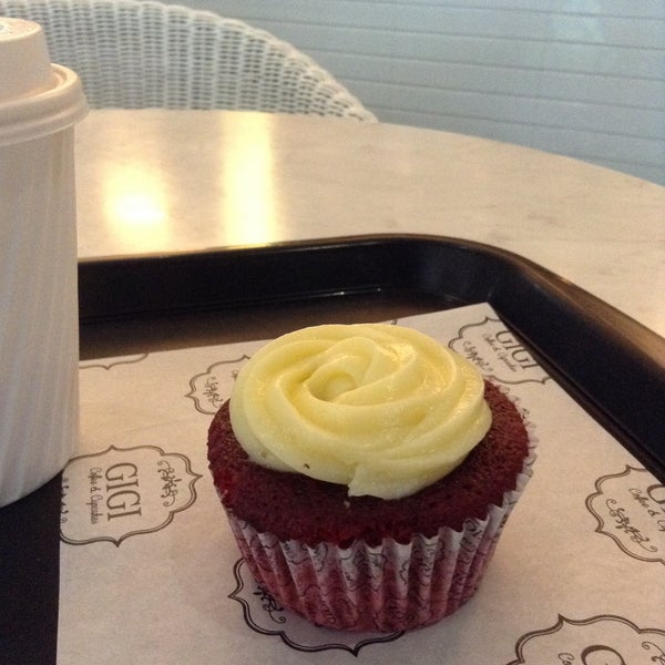 Photo taken at GIGI Coffee &amp; Cupcakes by Monica C. on 7/18/2015