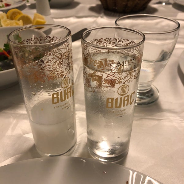 Foto diambil di Burç Restaurant oleh Murat pada 3/7/2020