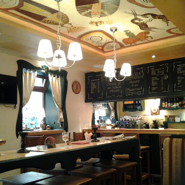 Photo prise au King&#39;s Caffe pub par Albin P. le4/1/2014