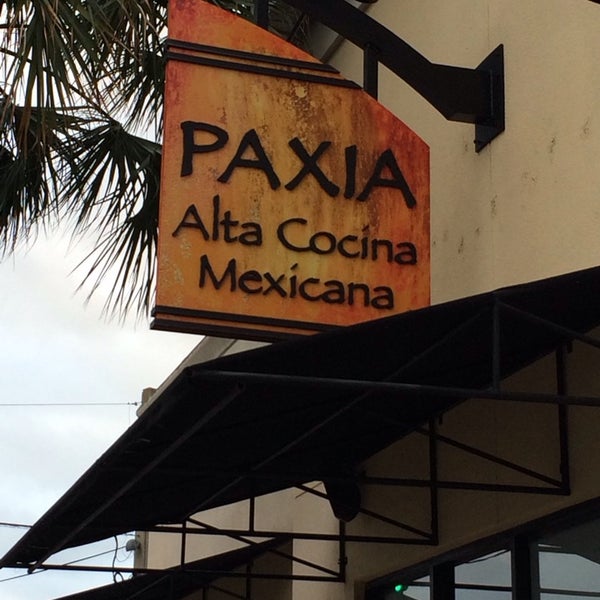 Снимок сделан в Paxia Alta Cocina Mexicana пользователем Brad K. 11/8/2013