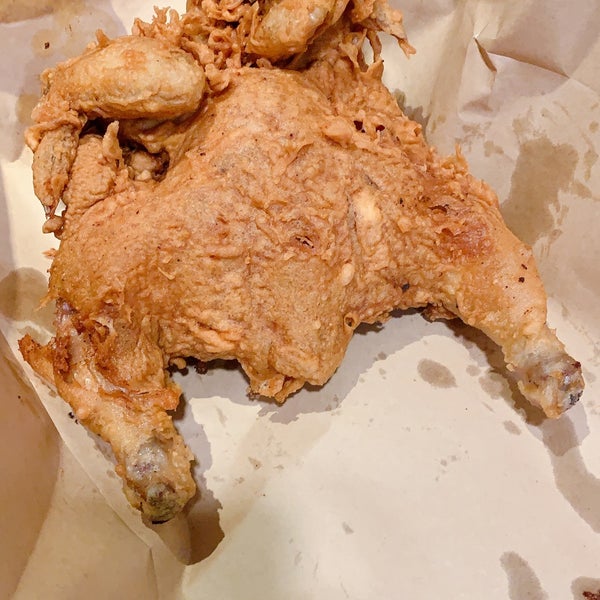 시골통닭 - 프라이드 치킨 전문점에서의 사진