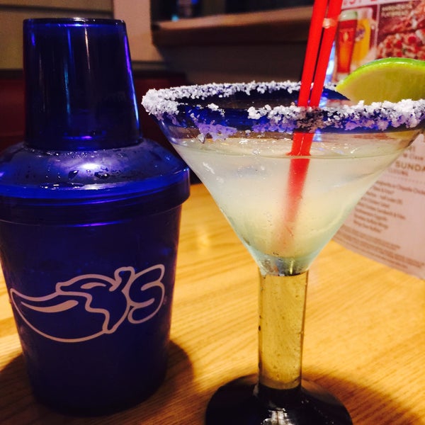 Photo taken at Chili&#39;s Grill &amp; Bar by Sara G. on 6/21/2015