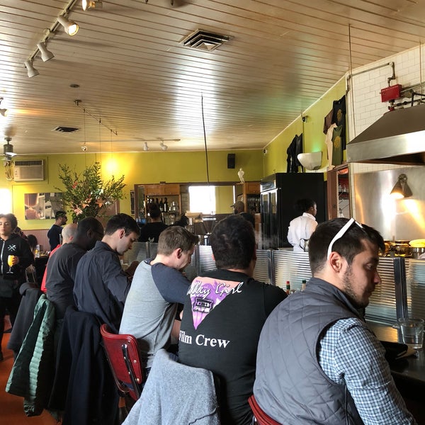 3/3/2018 tarihinde Dan R.ziyaretçi tarafından Brown Sugar Kitchen'de çekilen fotoğraf
