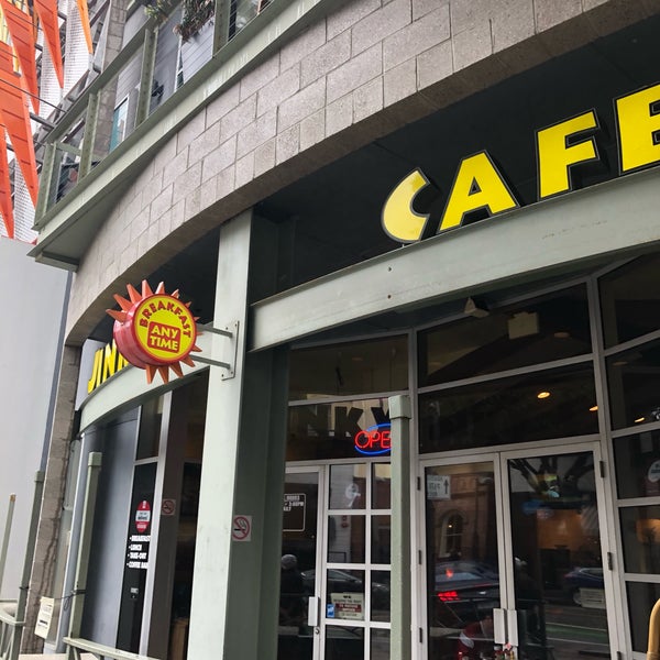 Photo taken at Jinky&#39;s Cafe Santa Monica by Dan R. on 3/2/2019