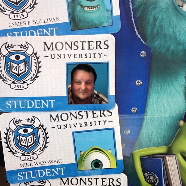 Photos at Regal 10 tips