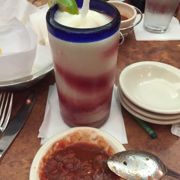 Снимок сделан в Abuelo&#39;s Mexican Restaurant пользователем Greg 7/5/2015