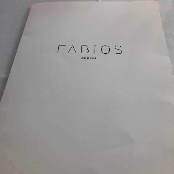 Foto tirada no(a) Fabios Restaurant Bar por ♌️ em 6/18/2018