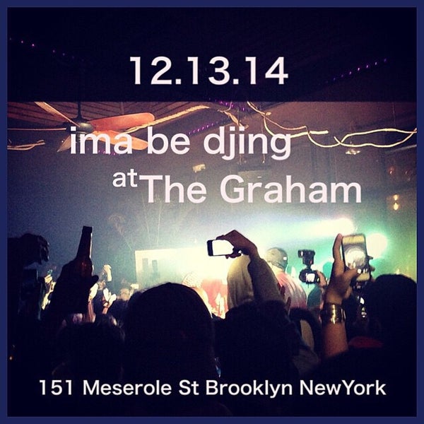 Foto diambil di The Graham oleh Carol S. pada 12/14/2014