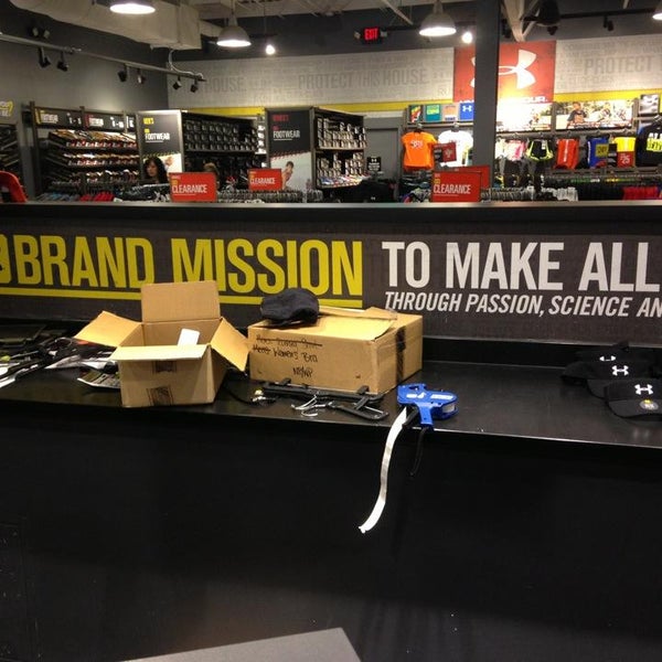 Under Armour Outlet  4 tips