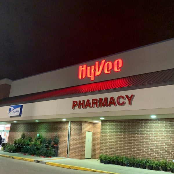 HyVee Grocery Store in Davenport