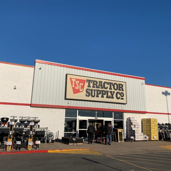 Tractor Supply Co. - Hardware Store in North Little Rock
