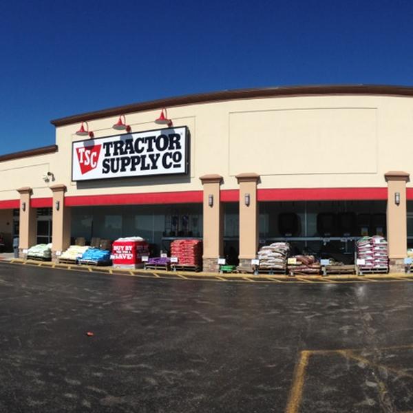 Tractor Supply Co. Hardware Store in Sidney