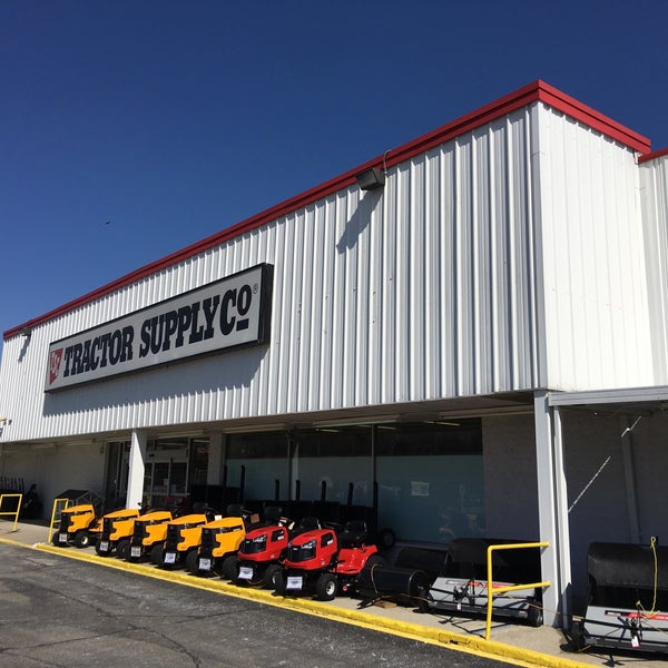 Tractor Supply Co. Hardware Store