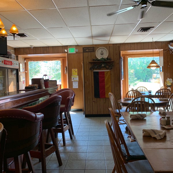 Wagner's Village Inn American Restaurant