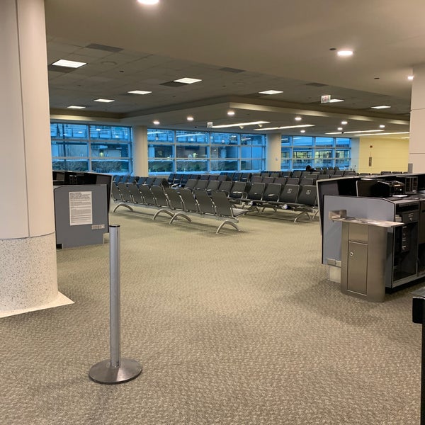 Photo taken at Chicago Midway International Airport (MDW) by Scott B. on 1/13/2020