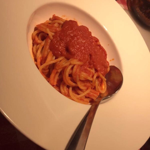 9/21/2017 tarihinde F Aziyaretçi tarafından Trattoria Malatesta'de çekilen fotoğraf