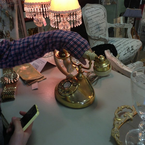 Thompson's Antique Center of Texas 9950 Hempstead Rd