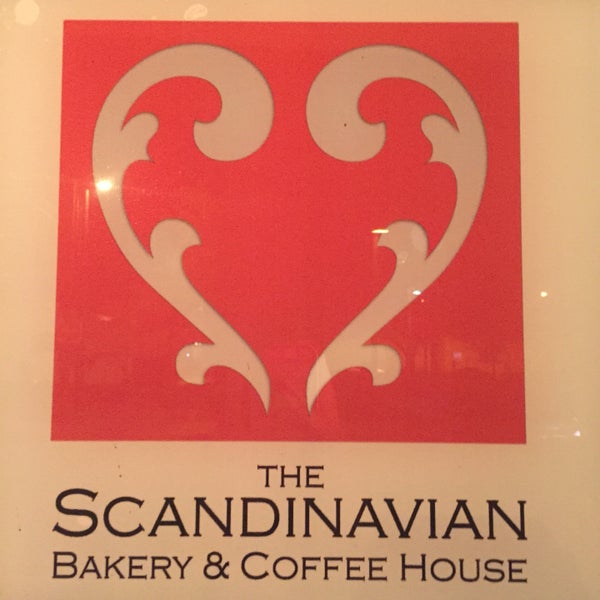 รูปภาพถ่ายที่ The Scandinavian Bakery &amp; Coffee House โดย Eugene Y. เมื่อ 2/10/2017