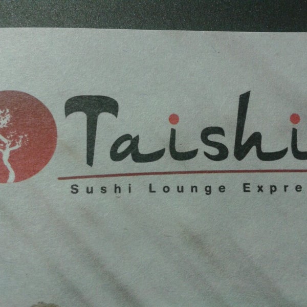 Foto diambil di Taishi | Express &amp; Sushi Lounge oleh Taís pada 2/13/2014