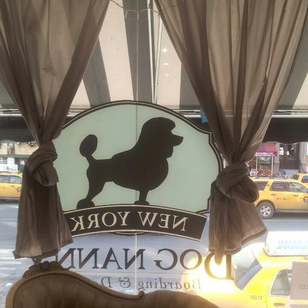 Foto scattata a New York Dog Nanny da New York D. il 2/8/2014