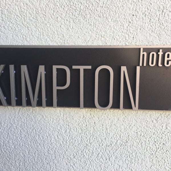 Снимок сделан в Kimpton Vero Beach Hotel &amp; Spa пользователем Jesse C. 4/26/2017