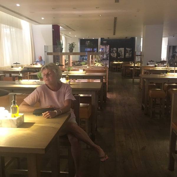 Photo taken at Vapiano by Jesse C. on 5/4/2017