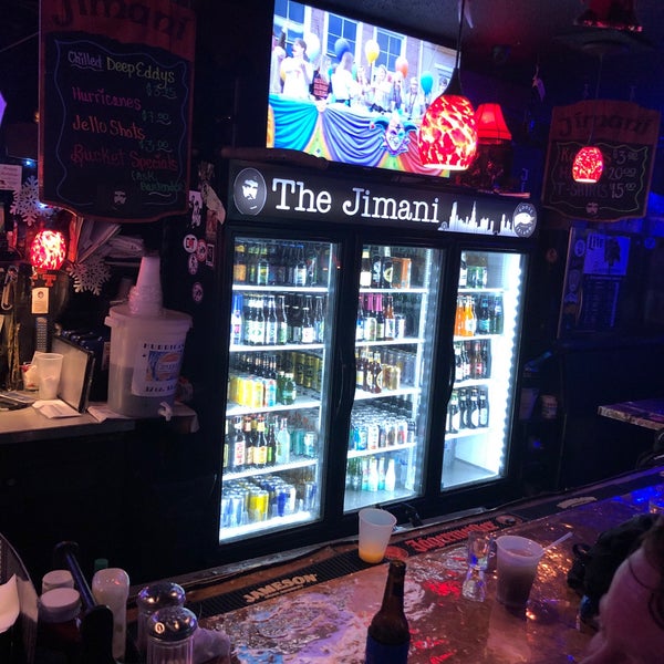 Foto tomada en The Jimani Lounge &amp; Restaurant  por Jesse C. el 12/31/2018